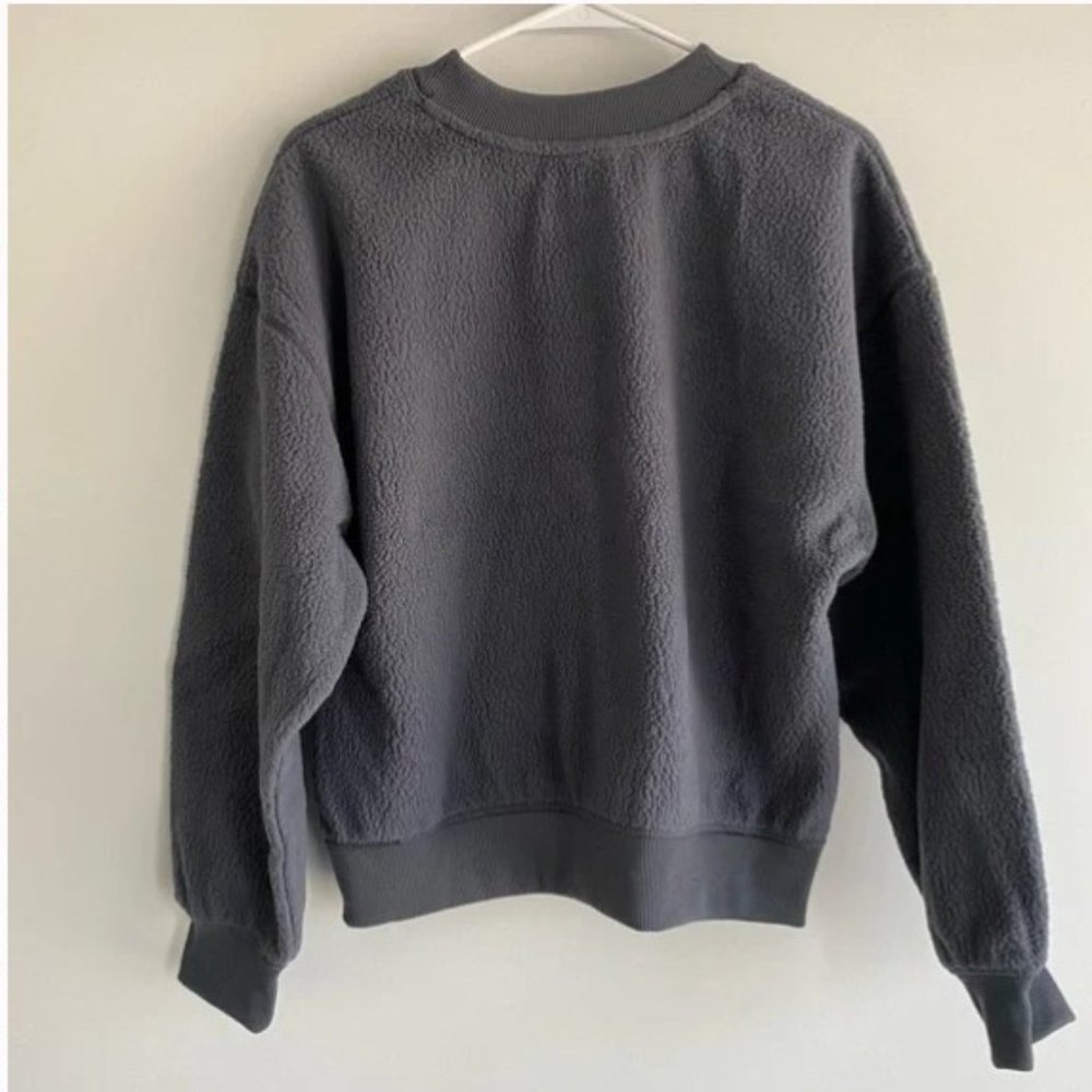 Universal Thread - Soft Plush Fleece Pullover Cre… - image 3